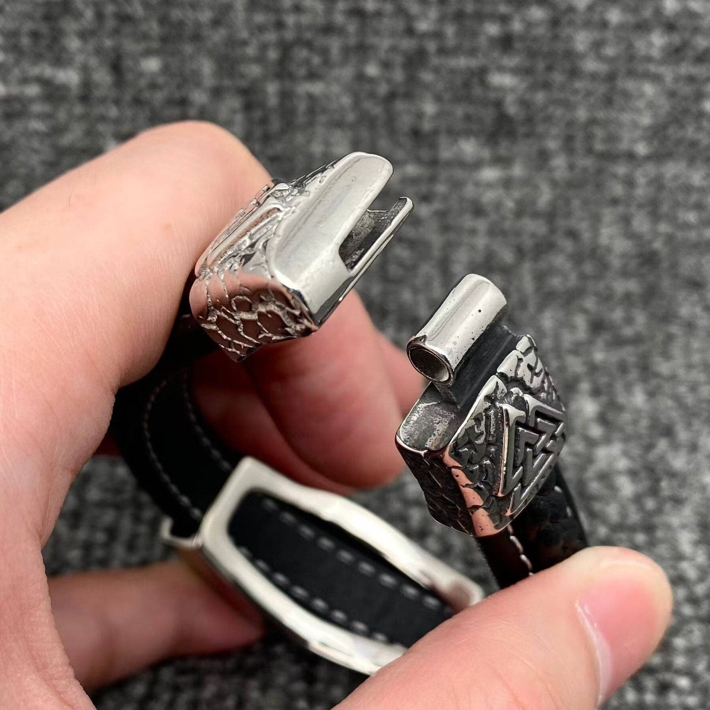 Stainless Steel Viking Celtic Knot Compass Leather Bracelet