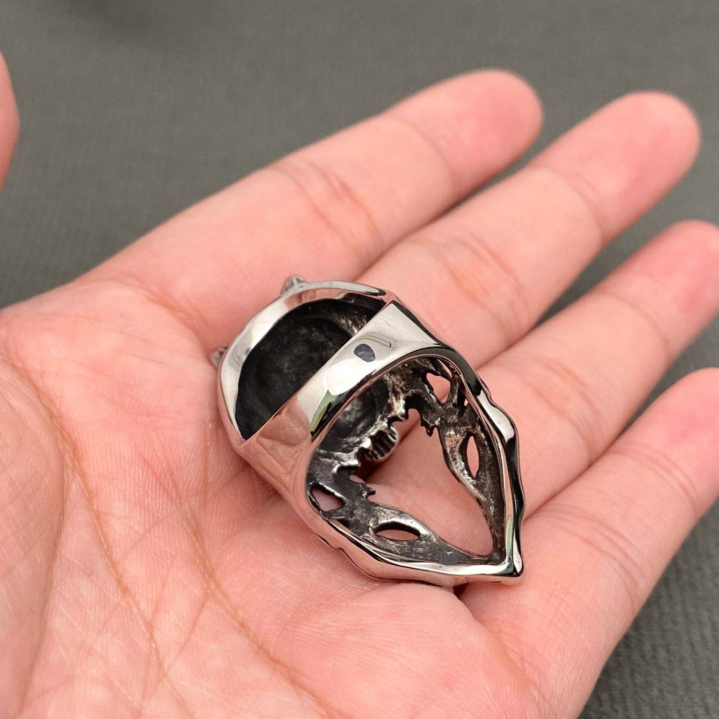 Men's Stainless Steel Hollow Wolf Head Ring