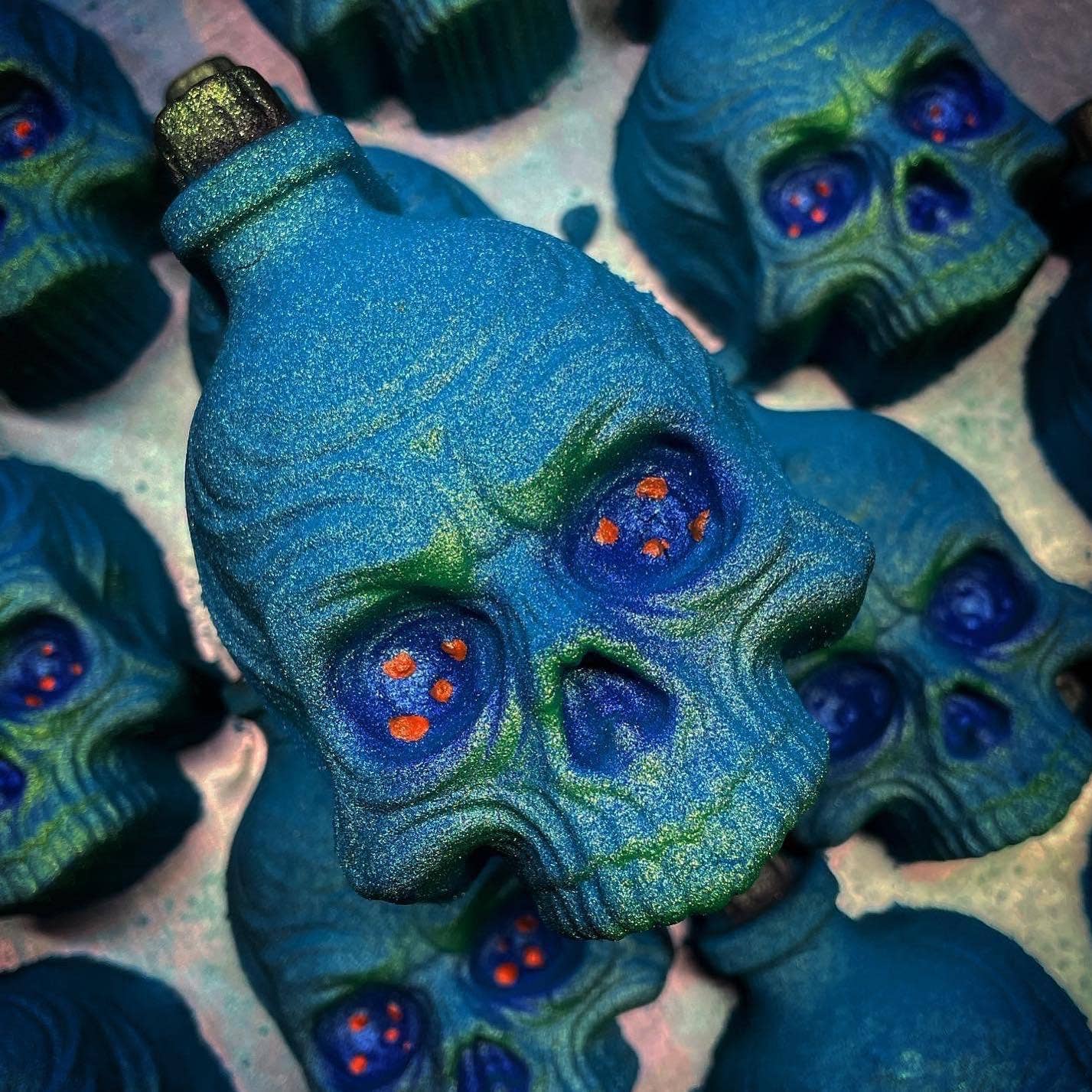 Skull Potion Bottle Bath Bomb