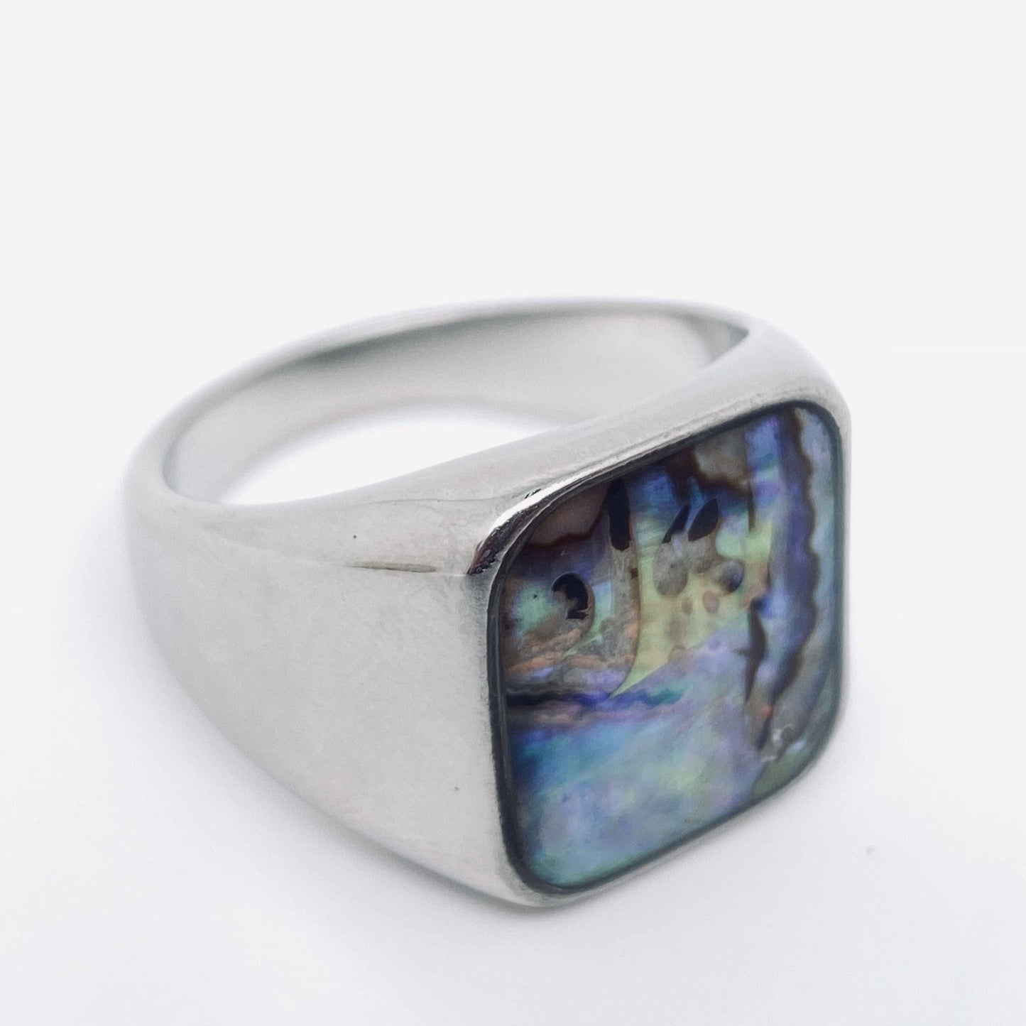 Unisex Shell-inlaid Fashion Stainless Steel Ring