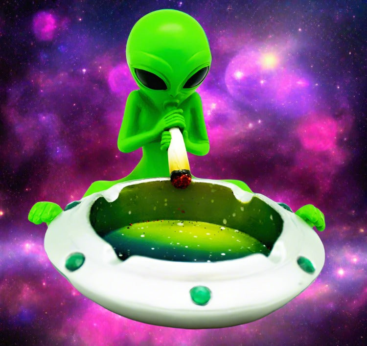 Token Alien on Spaceship Ashtray