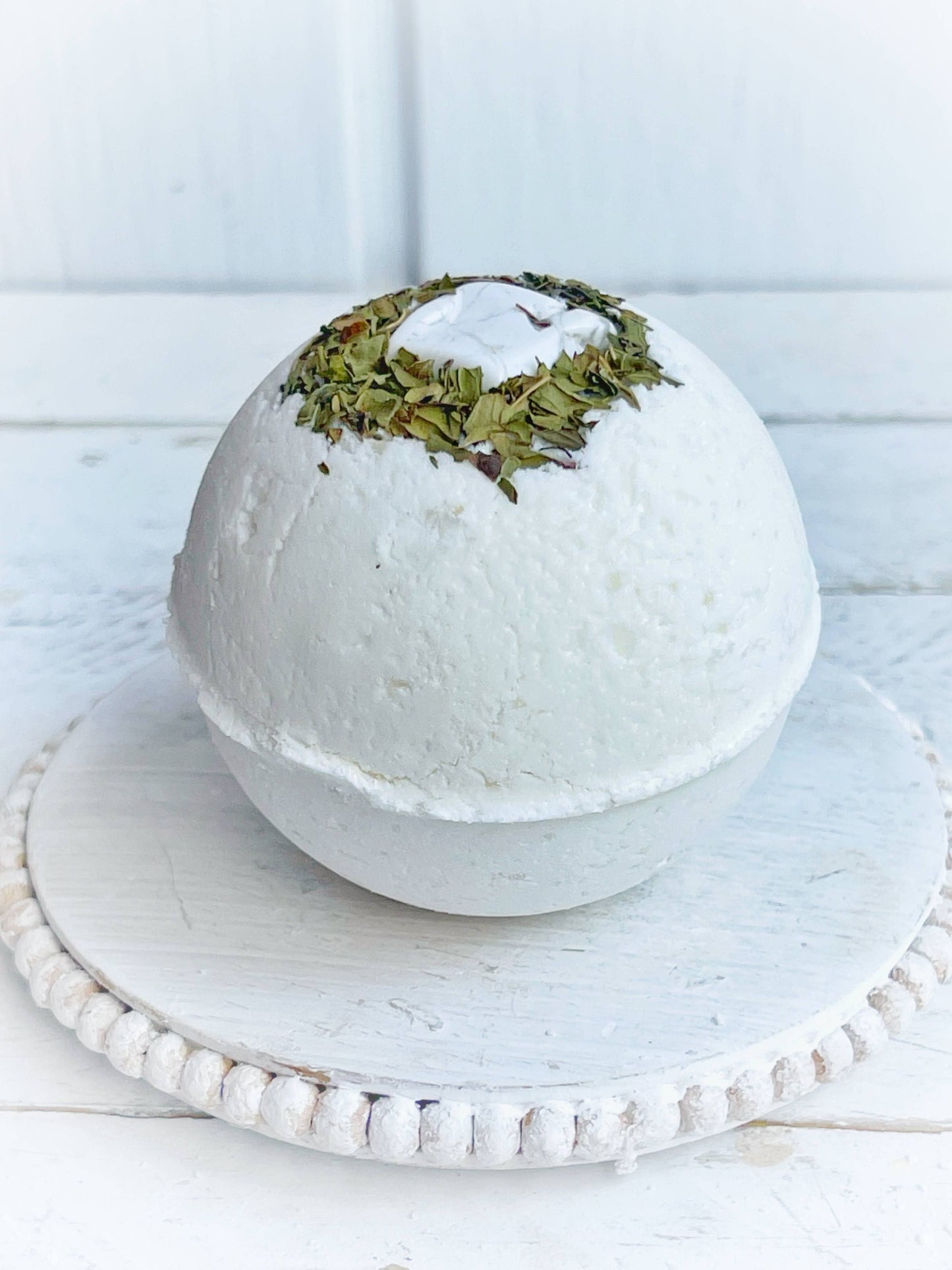 Howlite Bath Bombs with Cannabis Sativa Hemp Seed Oil - PL