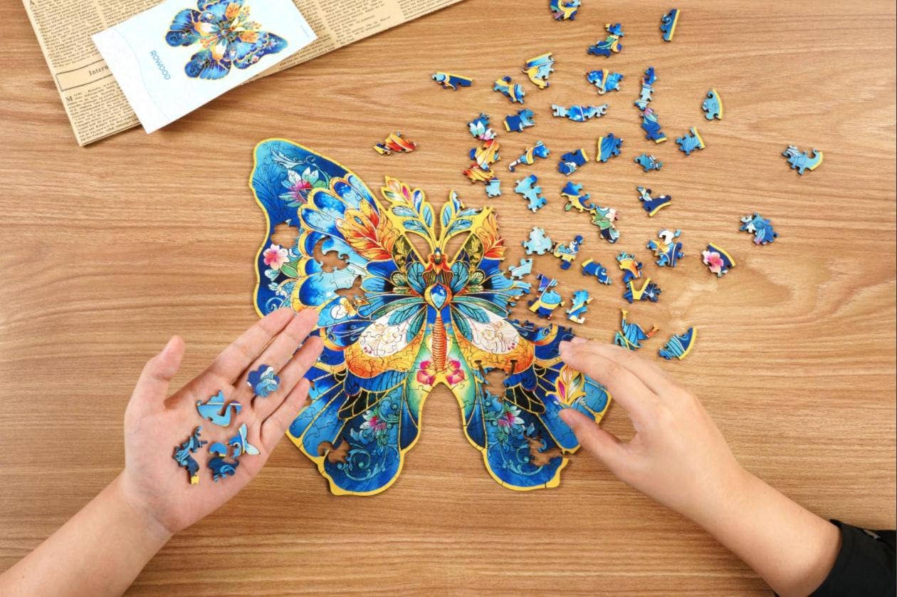Rowood Morpho Helena Wooden Jigsaw Puzzle