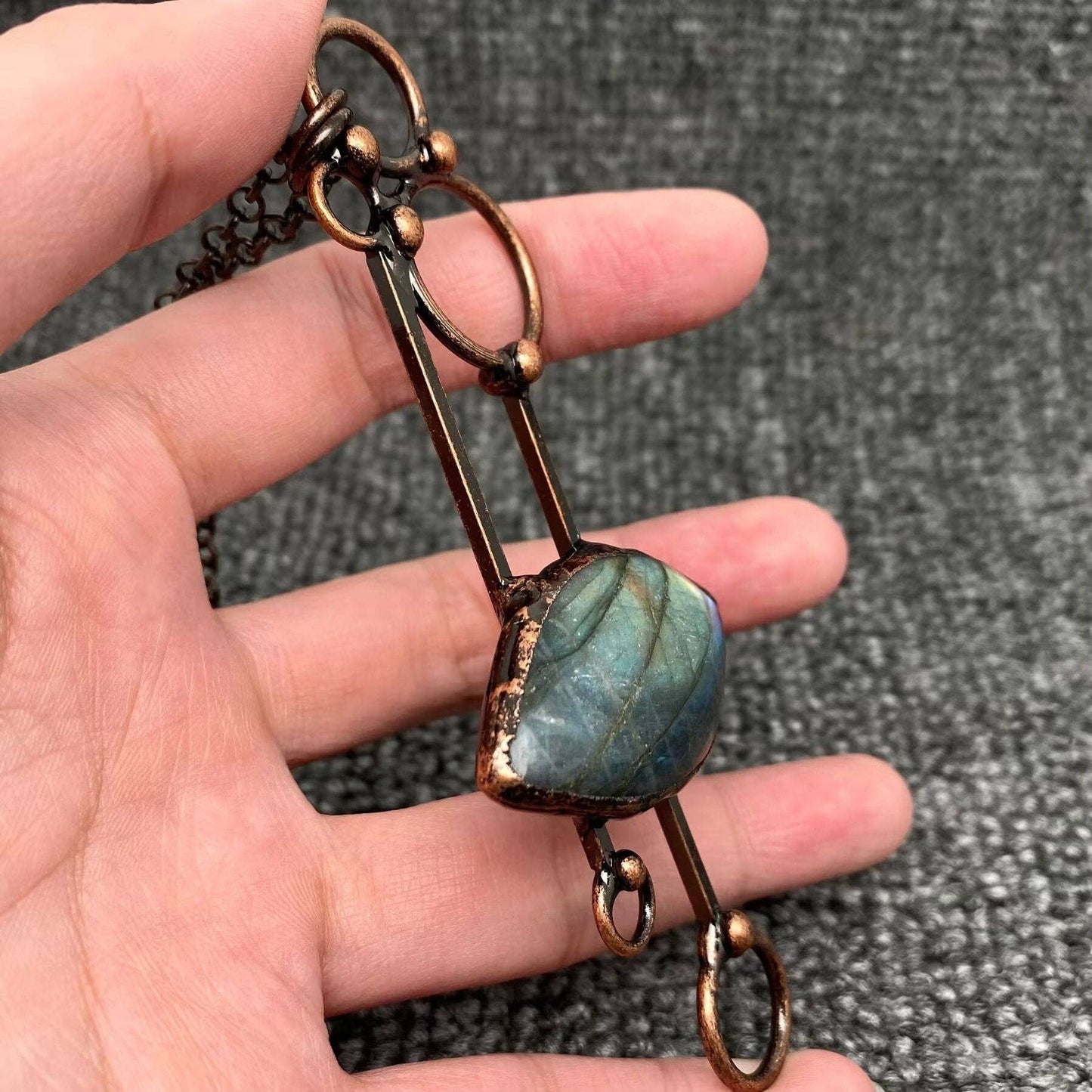 Vintage Style Irregular Anemousite Geometric Pendant Necklace