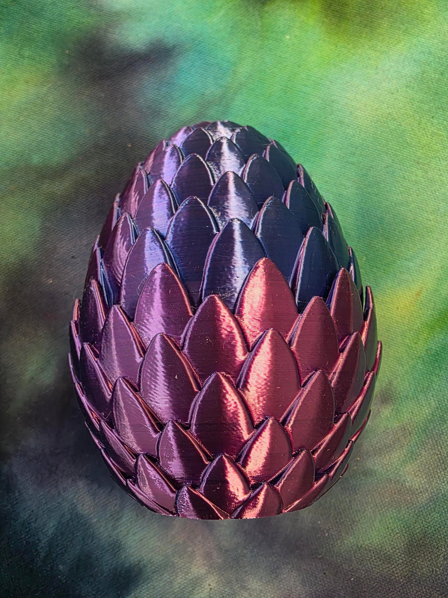 Small 3d Printed Egg with Dragon (Purple)
