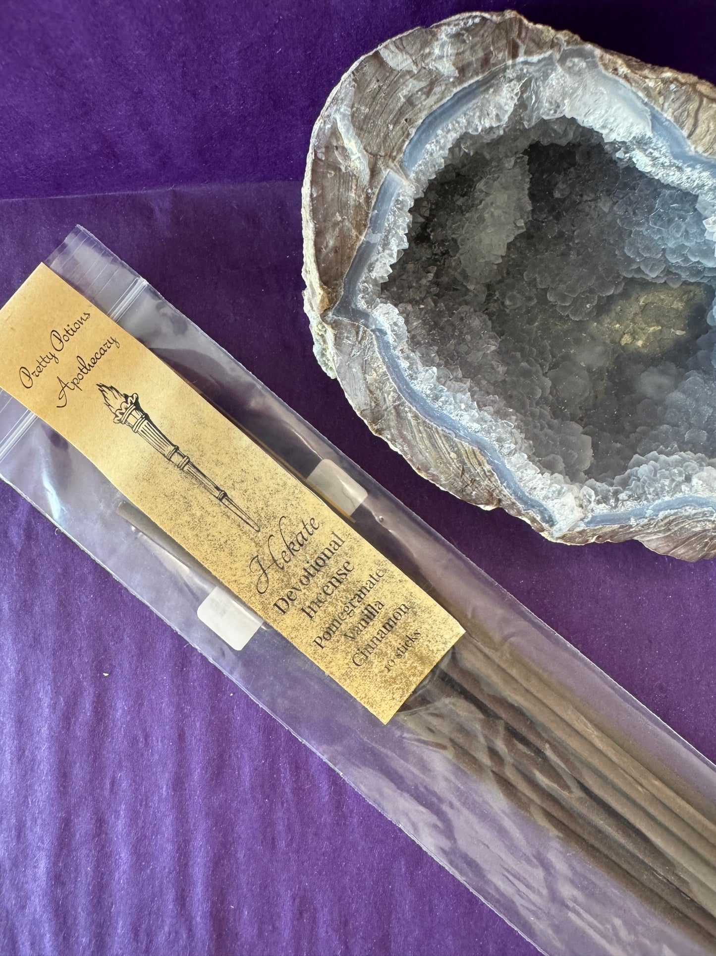 Hekate, Devotional Incense