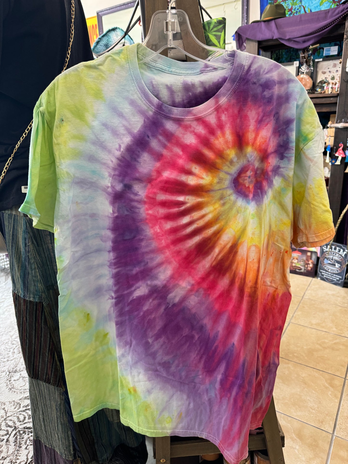 Size Extra Large Tie Dyed Tee Shirt