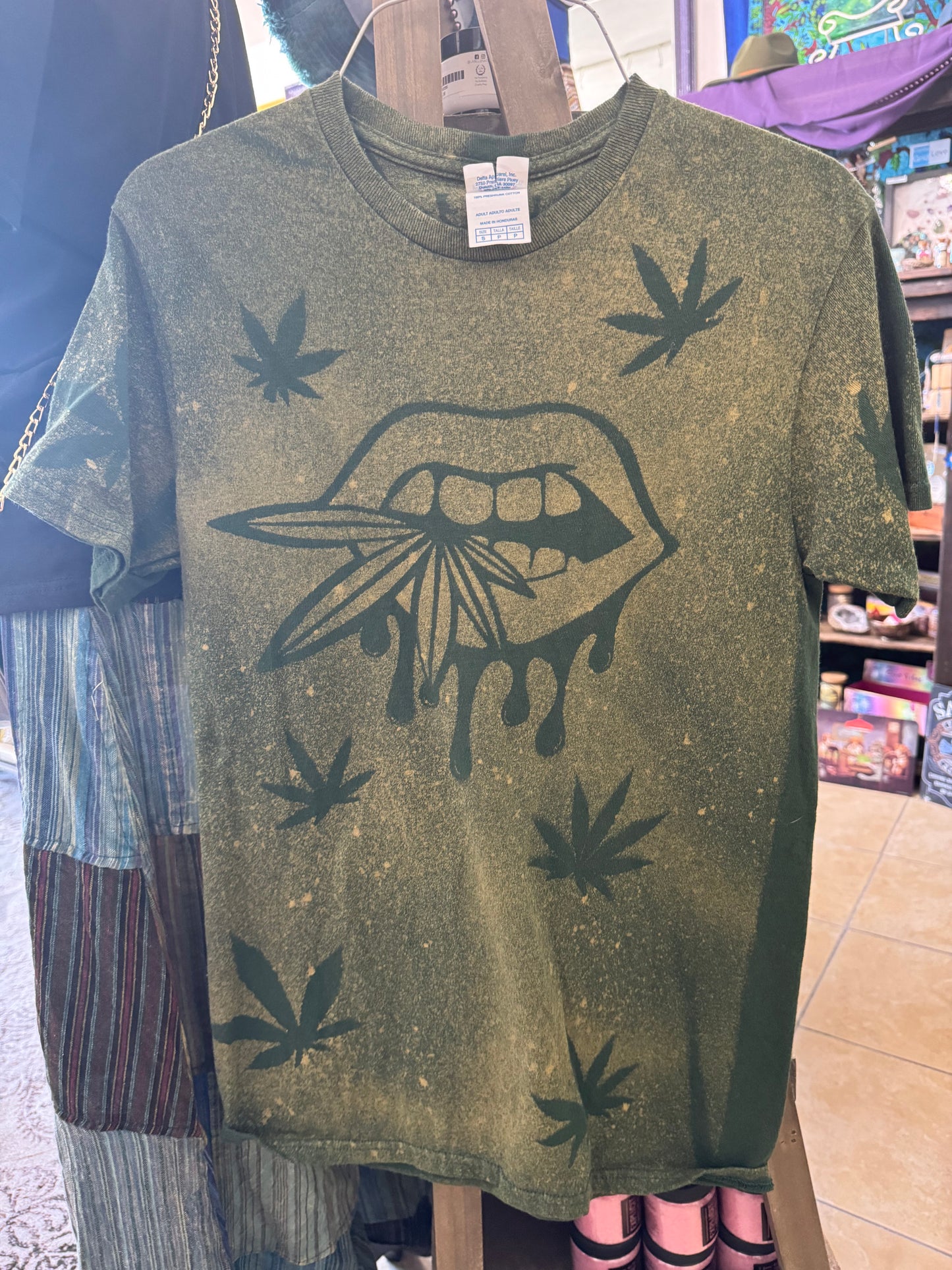 Green Lips Tie Dye Tee Shirt