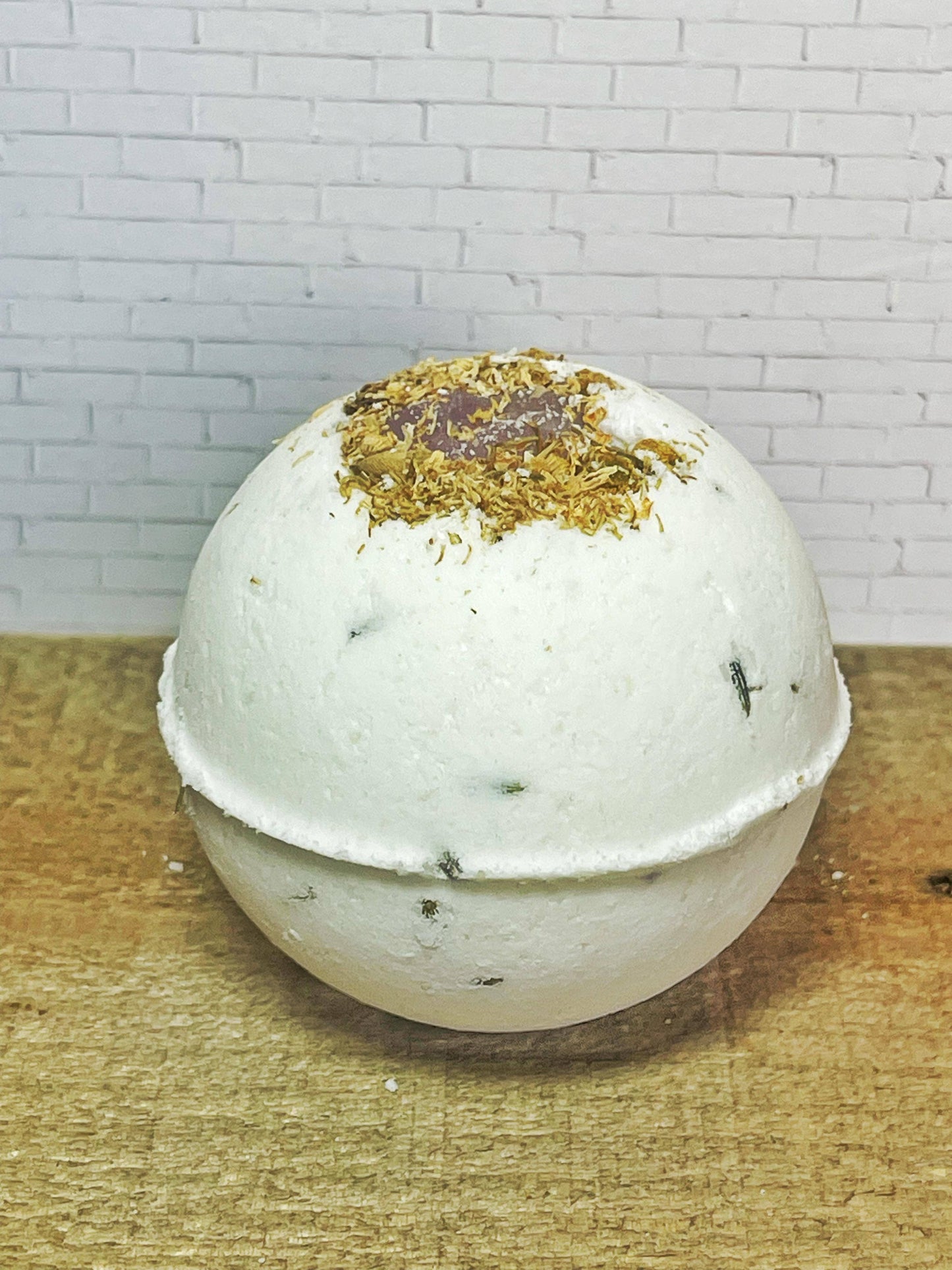 Amethyst & Chamomile Sleepytime Bath Bomb with Melatonin