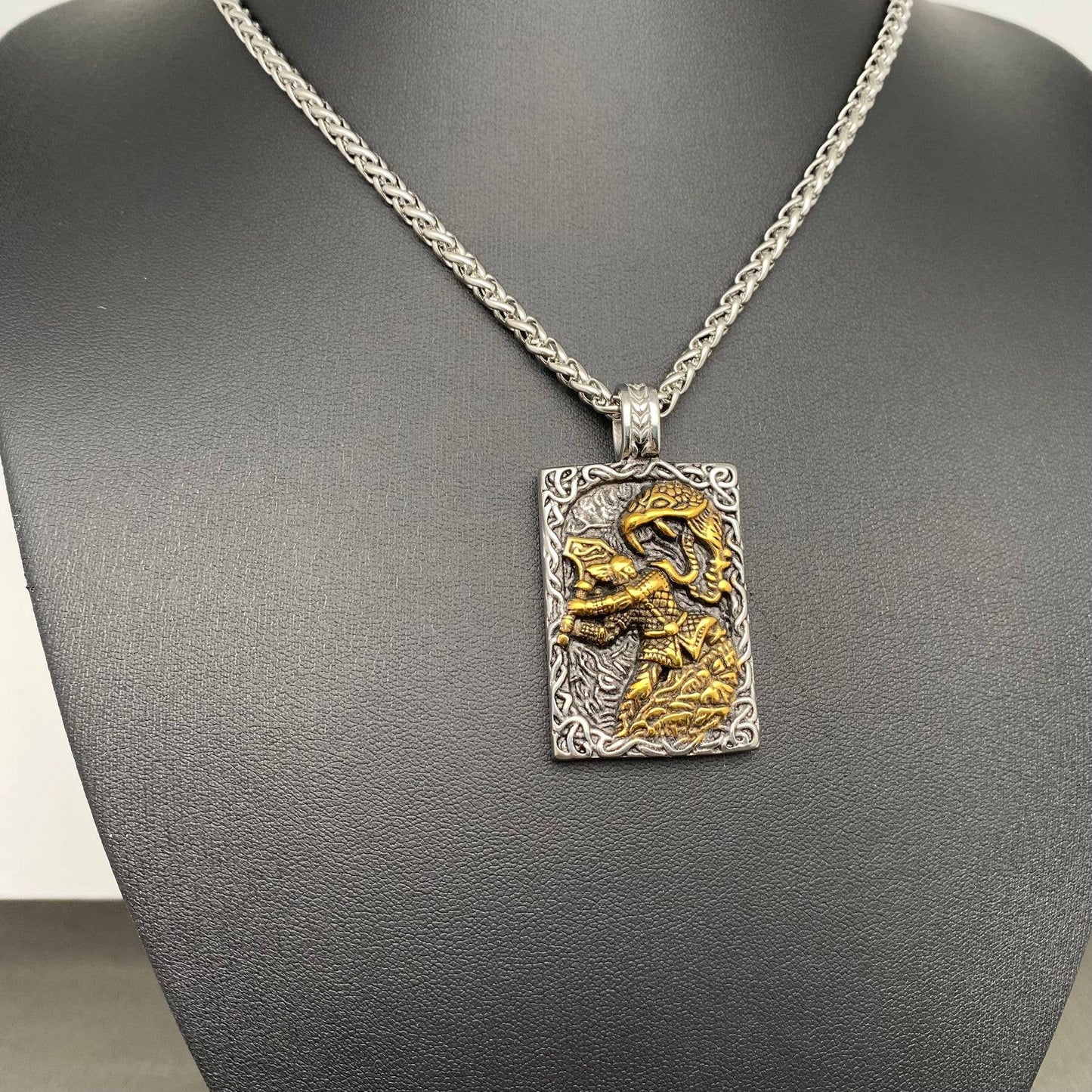 Viking Warrior Fight Python Men's S.Steel Necklace