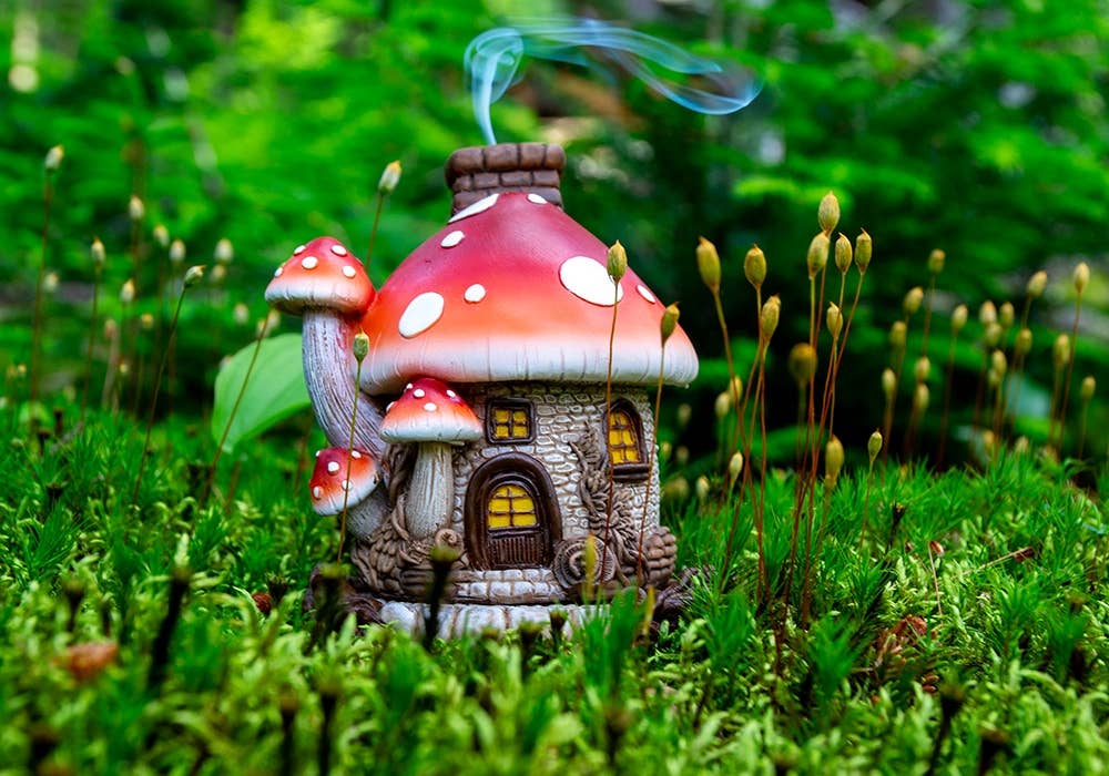 Polyresin Cone Burner - Mushroom House