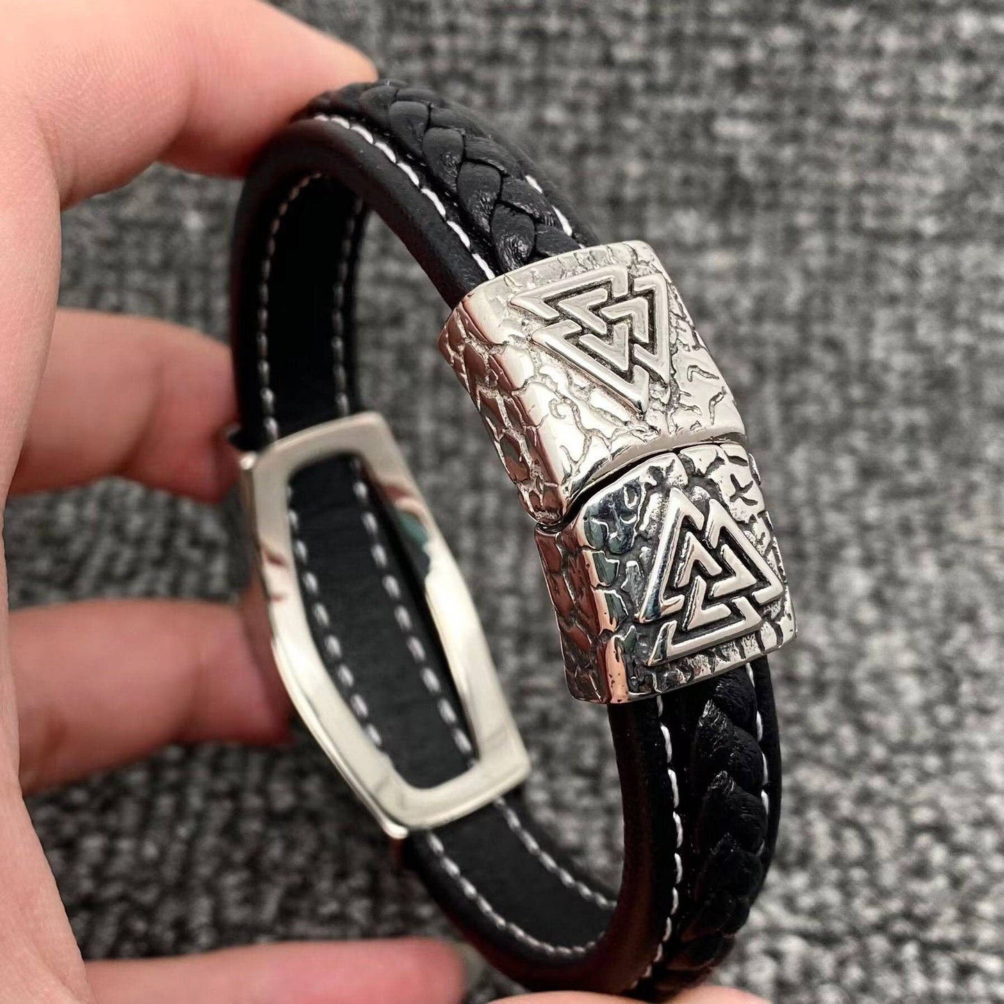 Stainless Steel Viking Celtic Knot Compass Leather Bracelet
