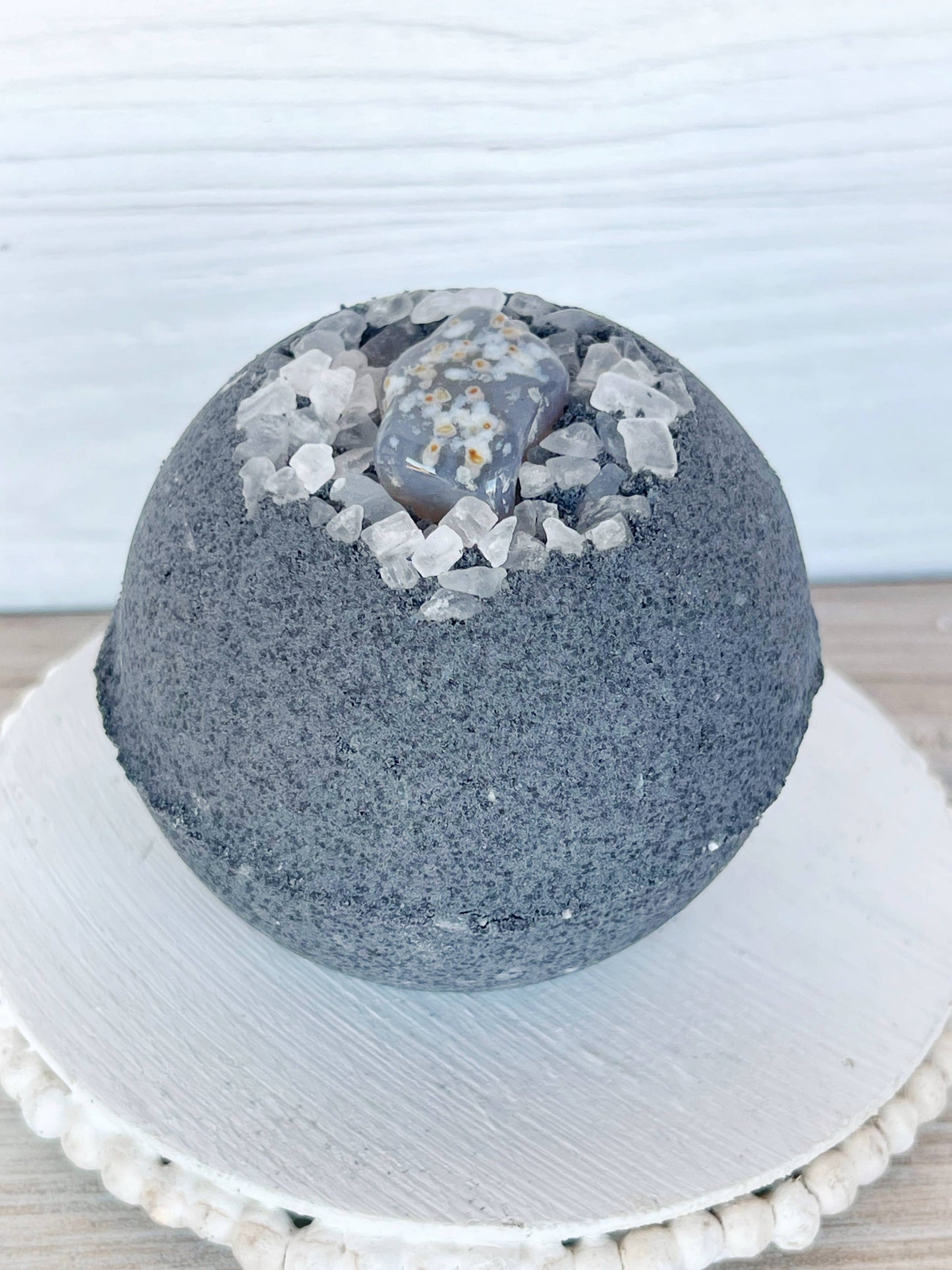 Activated Charcoal, Agate & Coarse Sea Salt Bath Bomb